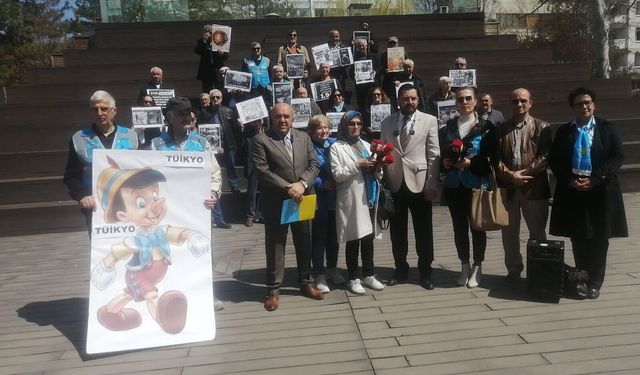 İYİ Parti Eskişehir'den zam protestosu