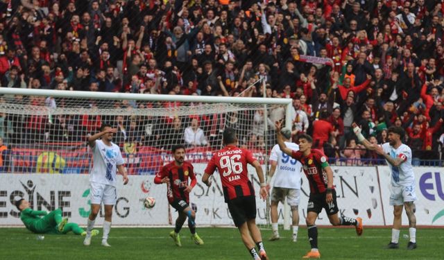 Kütahyaspor maçında Akın Akman müthiş oynadı