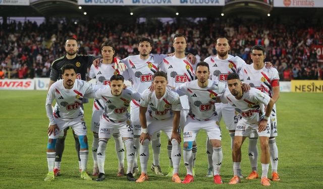 Nebi Hatipoğlu’ndan Eskişehirspor’a moral mesajı