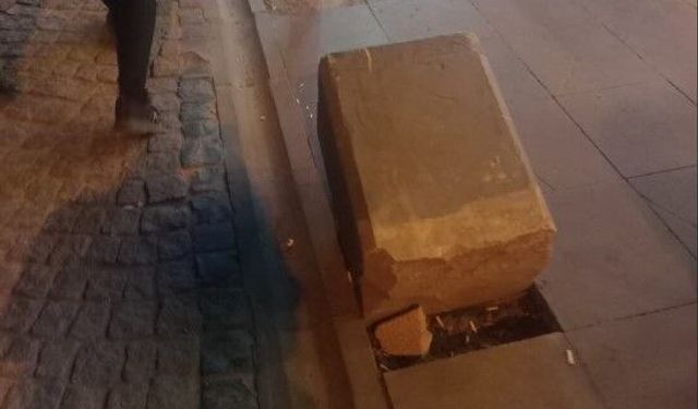Eskişehir sokaklarında tehlike yaratan duba!