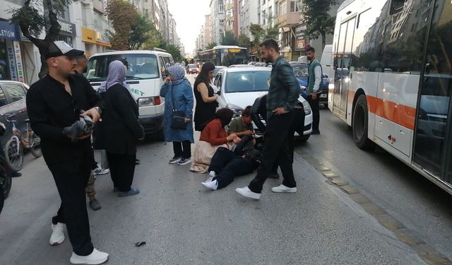 Eskişehir'de motosikletle otomobil çarpıştı!