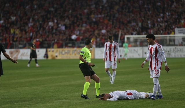 Eskişehirspor maçında oyun çok sık durdu