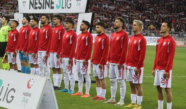Eskişehirspor'un rakibi teknik direktör konusuna yoğunlaştı