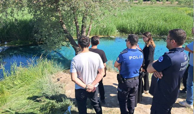 Eskişehir'de acı olay: Sakaryabaşı'na giren genç hayatını kaybetti