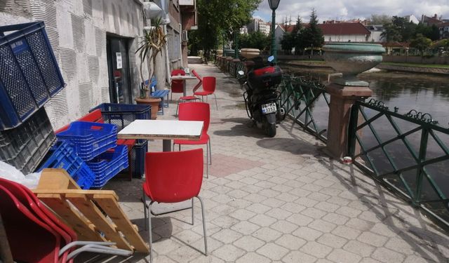 Eskişehir'de işgalin böylesi: Yayalar öfke yağdırdı