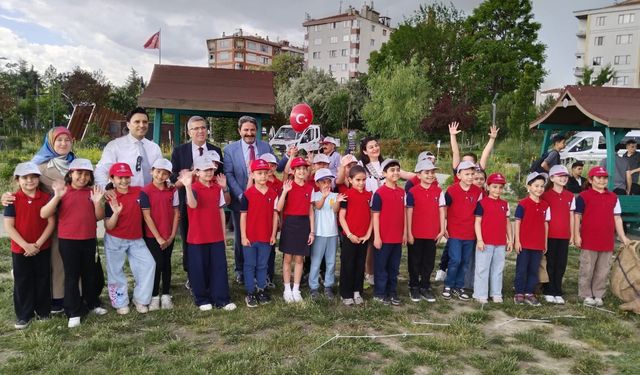 Çevre Haftası etkinliklerinde minikler doyasıya eğlendi