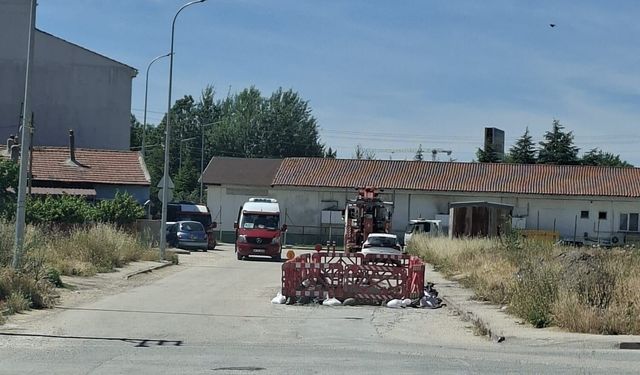 Eskişehir'de Ertuğrulgazi Mahallesi’nde çalışma sürüyor