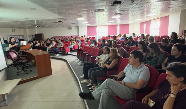 Eskişehir’de diş hekimleri Sağlıklı Hayat Merkezleri için buluştu