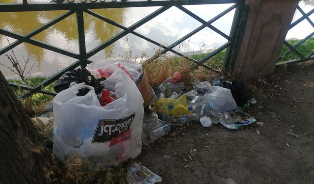 Porsuk Çayı çevresi çöplüğe döndü: Vatandaş isyanda!