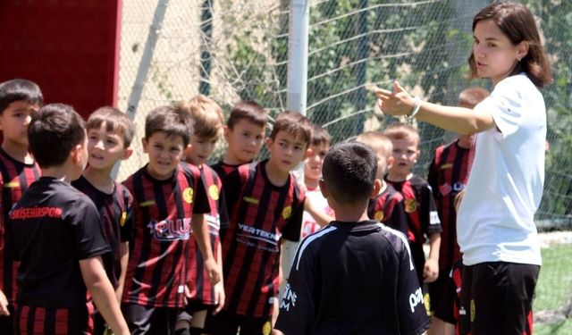 Eskişehirspor'un altyapı takımları Makedonya’da ter dökecek