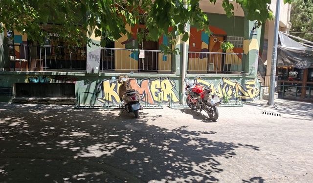 Eskişehir'de bisiklet parklarına motosiklet engeli