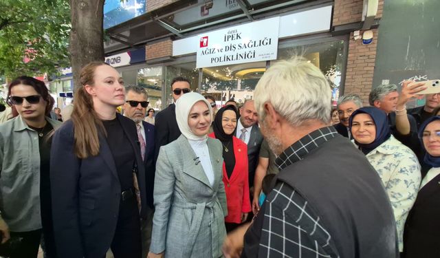 Bakan Göktaş Eskişehir'de esnafın nabzını tuttu