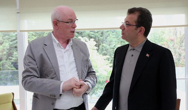 Başkan Kurt'tan İmamoğlu'na ziyaret: Eskişehir'deki toplantıya katılmadı
