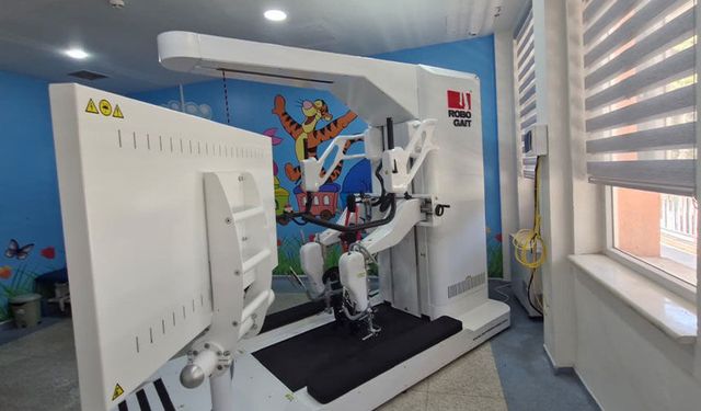 Eskişehir'de sağlıkta yeni dönem: Çocuklara robotik rehabilitasyon