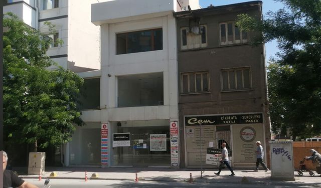 Eskişehir'de yazılar asıldı: Yıkım için son uyarılar