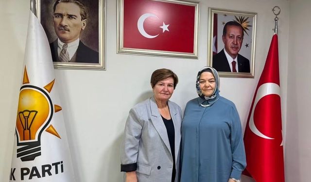 AK Parti Eskişehir'de kadın kolları buluşması