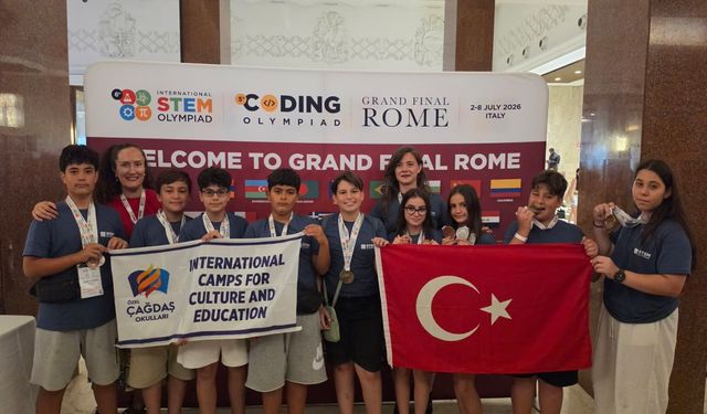 Eskişehirli öğrenciler Roma'da tarih yazdı: 15 madalya ile döndüler
