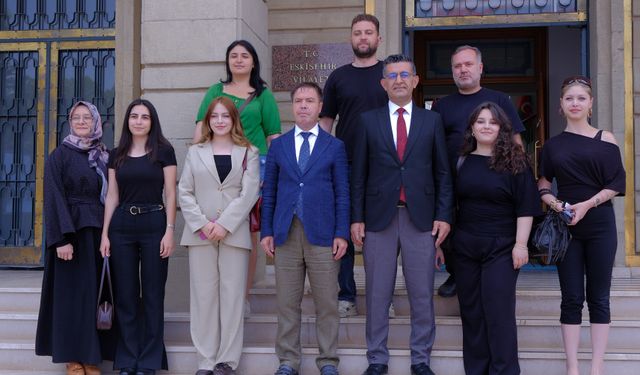 ESGROUP'a 2 basın kartı birden