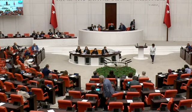Öğrenci affı meclisten geçti: Eskişehir vekili Gürcan'dan destek