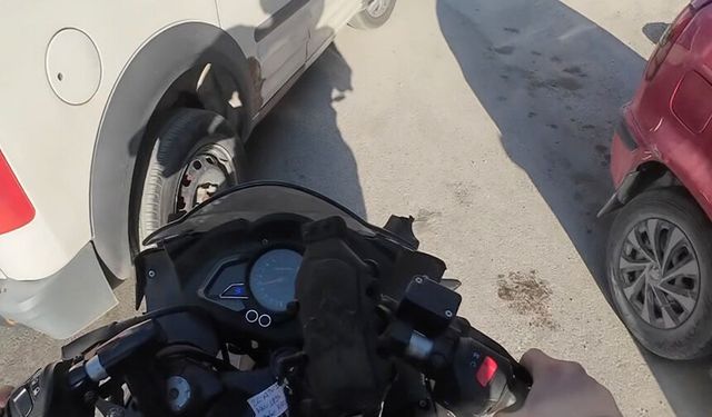 Eskişehir'de kazaya doyamayan motosikletli gündem oldu