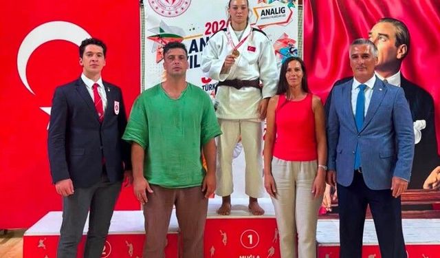 Tuana Kambur Türkiye Şampiyonu