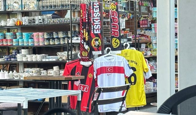 Eskişehirspor ürünleri yine ilgi odağı oldu