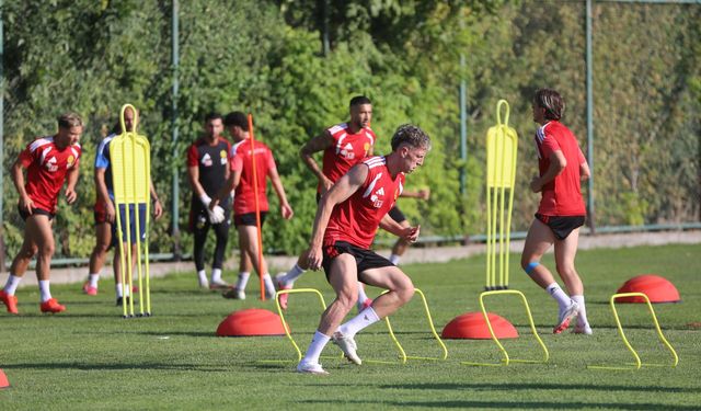 Eskişehirspor çift antrenman yaptı