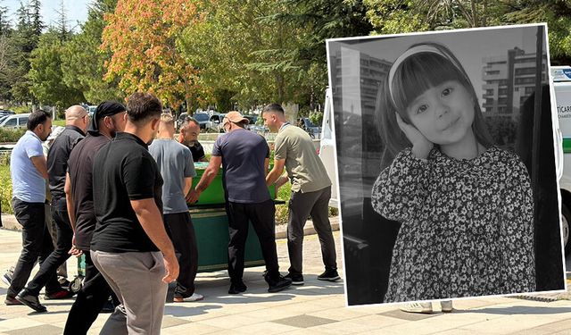 Eskişehir'de kazada can veren Elif Mavi gözyaşlarıyla uğurlandı