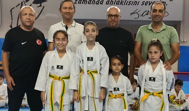 Hüseyin Acar sporcuları tebrik etti