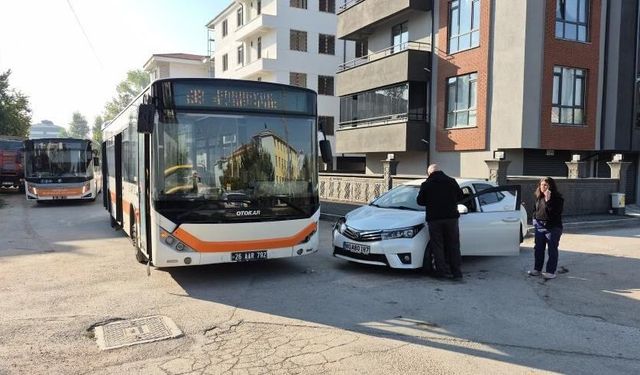Eskişehir’de okul yakınında kaza: 2 öğrenci yaralandı