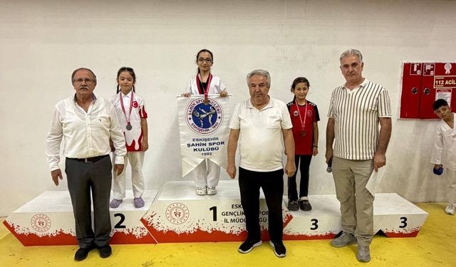 Şahinsporlu tekvandocular Zafer Kupası'nda kürsüde