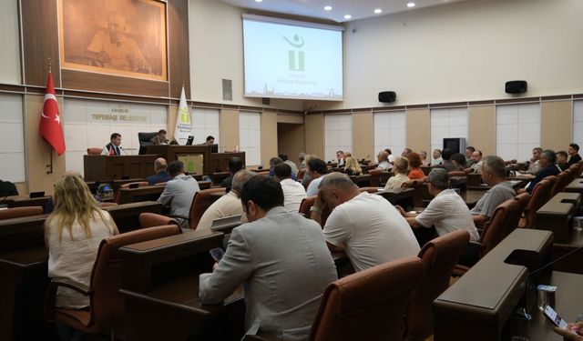 Tepebaşı Belediye Meclisi’nde komisyonlar yeniden şekillendi