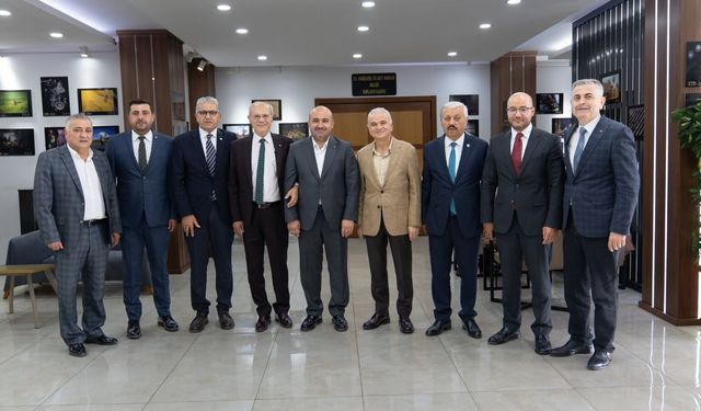 Eskişehir’in geleceği için ortak masa: Kalkınma Platformu ETB’de buluştu