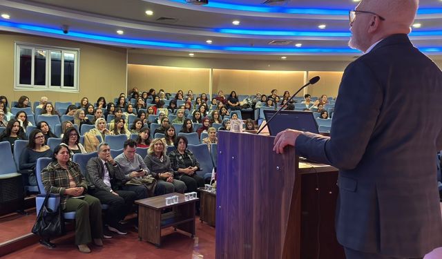 Eskişehir’de normal doğum ve anne sütüne dikkat çekildi