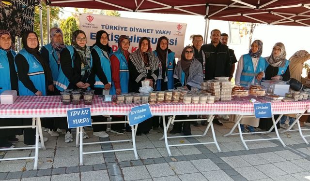 ESOGÜ’de Gazze yararına kermes düzenlendi