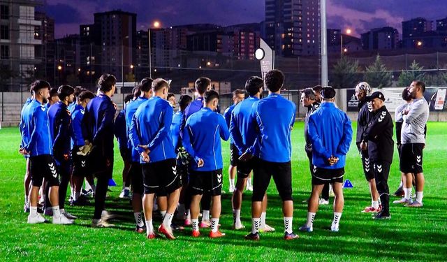 Eskişehirspor rakibi sıkı hazırlanıyor