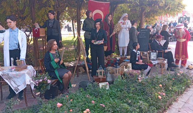 Eskişehir’de Cumhuriyet coşkusu sanatla buluştu