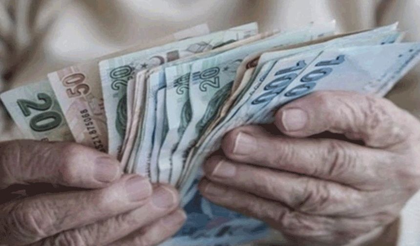 Çalışan emeklinin ikramiye günü netleşti!