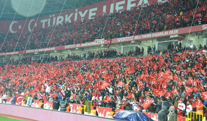 Eskişehir'e Milli maç yok: Stadyumlar açıklandı