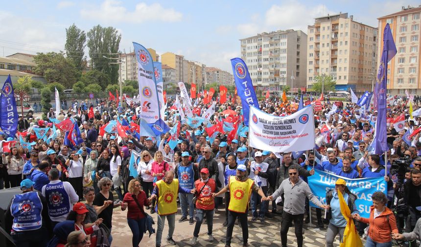 Eskişehir'de 1 Mayıs kutlamalarından renkli görüntüler