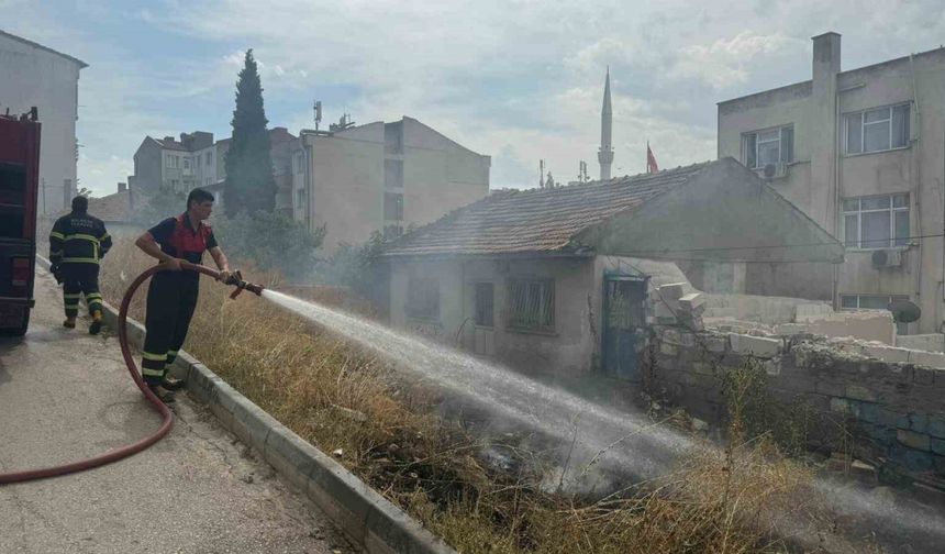 Bilecik'te yangın paniği: Akaryakıt istasyonu...