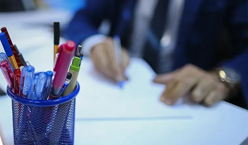 İş arayanlar dikkat: Bakanlık 450 personel alacak!