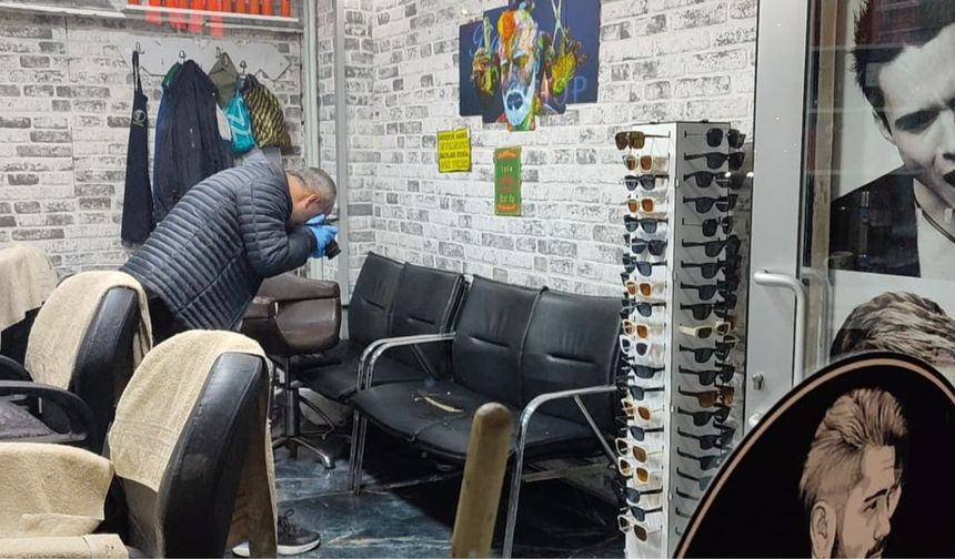Eskişehir'de 14 yaşındaki çırak ustasını bıçakladı!
