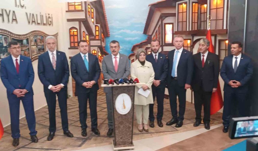 Milli Eğitim Bakanı Yusuf Tekin Kütahya’da