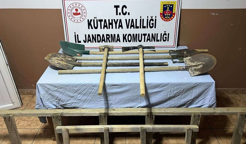 Kütahya'da izinsiz kazı operasyonu