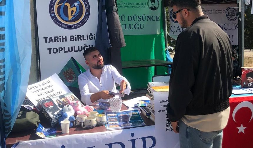 DPÜ’de tarihi çıkış: Stantlarına akın ettiler!