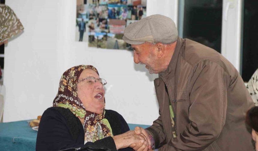 Bu etkinlik sayesinde her hafta sonu vatandaşlar köylerine adeta geri göç ediyor