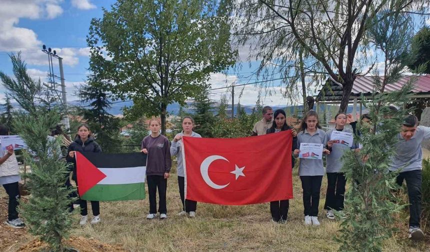 Öğrencilerden anlamlı destek: Gazze için barış bahçesi kuruldu