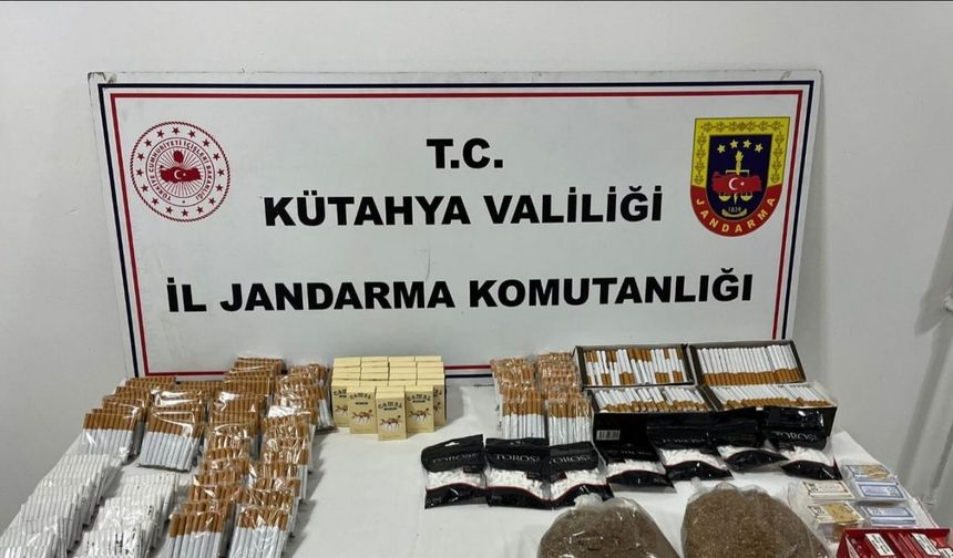 Kütahya’da binlerce bandrolsüz makaron ele geçirildi