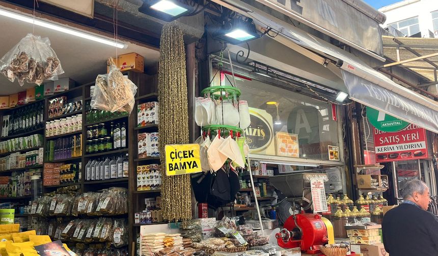 Eskişehir'in meşhur çiçek bamyasının fiyatı dudak uçuklatıyor!